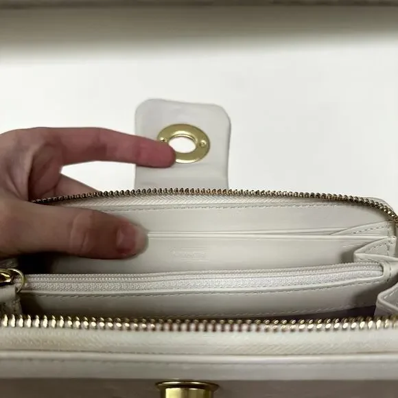 Vintage Coach Continental Zip Around Leather Wallet Almond and Beige - Picture 7 of 16